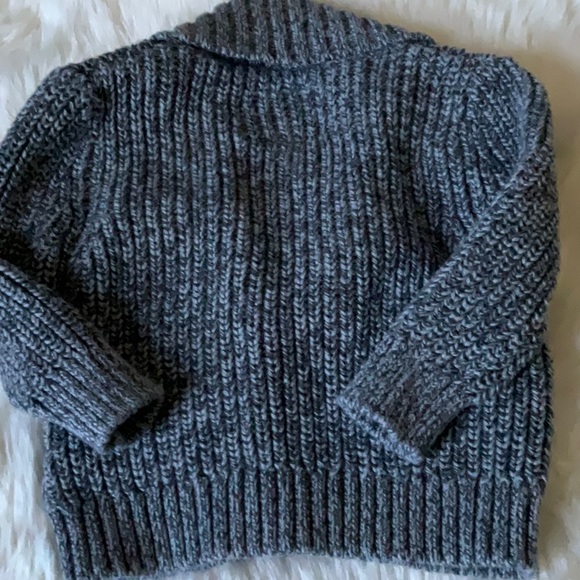 Oshkosh notch-lapel collar black & gray tweed look cardigan with pockets. 3-6m - Picture 6 of 8